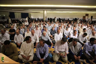 حجت الاسلام راشد یزدی در مراسم سالگرد شهید حججی: امثال شهید حججی بودند که کشور را نجات دادند 11