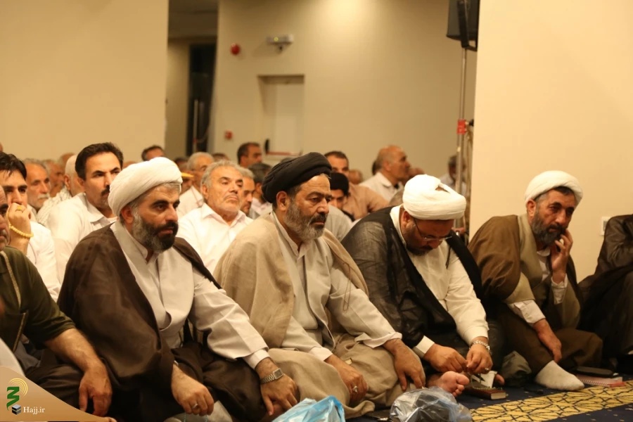 زمزمه دعای کمیل در جوار بیت الله الحرام  7