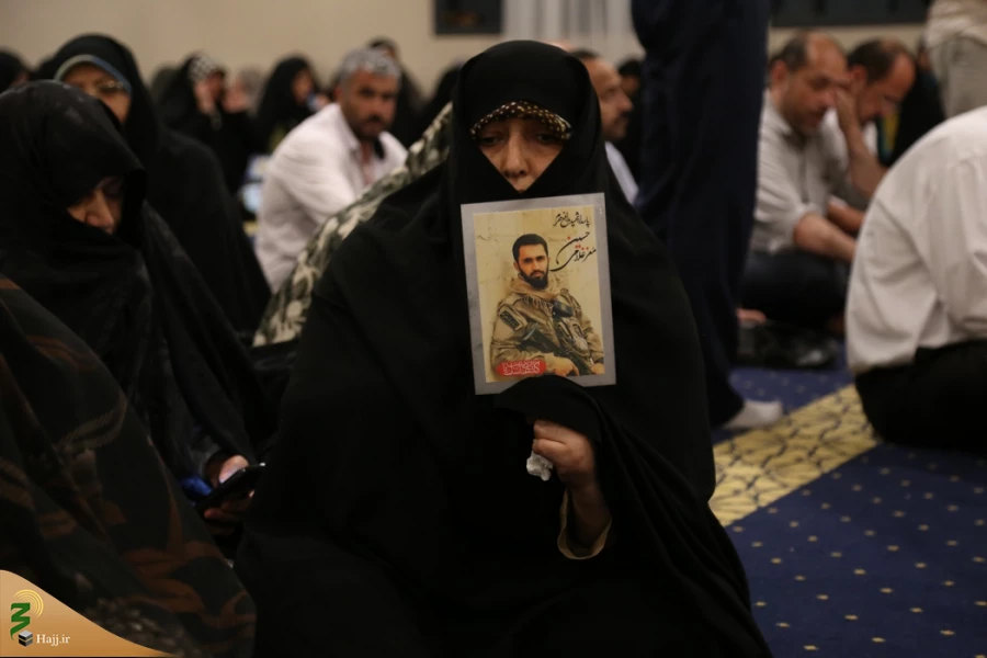 زمزمه دعای کمیل در جوار بیت الله الحرام  9