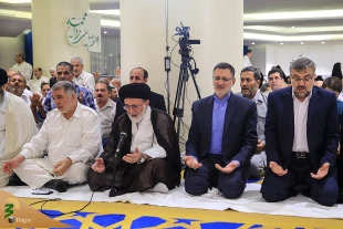 زائران ایرانی در جوار کعبه دعای کمیل را زمزمه کردند  13