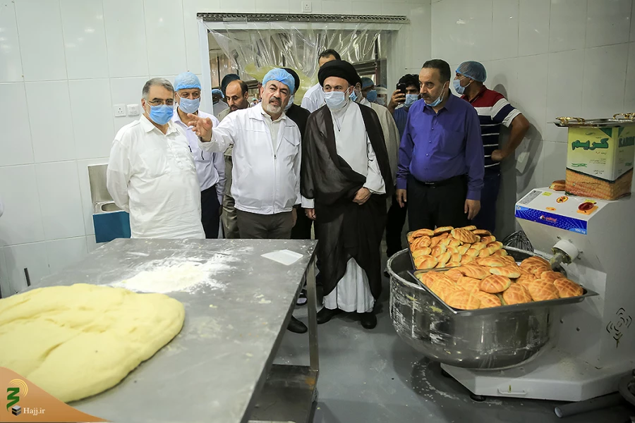 بازدید سرپرست حجاج ایرانی از بزرگترین آشپزخانه پخت غذای زائران ایرانی در مکه  7