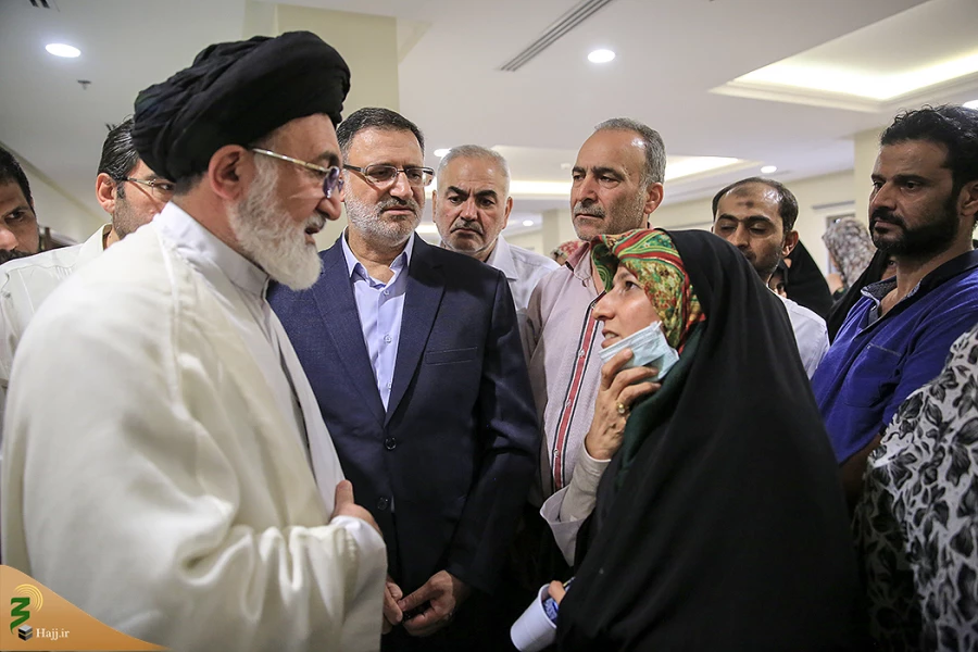 زائرانی یکرنگ با گویش های متفاوت، دیداری مزین به حضور پیرترین و جوان ترین زائر در هتل السابق 2 15
