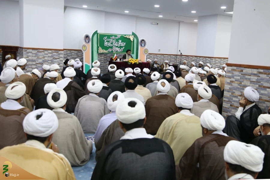 همایش روحانیون، معین ها و معینه های کاروان در مکه مکرمه   6