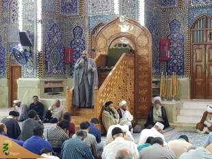 هرانسان چهارمحیط را باید سپری کند

خطیب بعثه مقام معظم رهبری در کربلا در جمع زائرین ایرانی در حرم امام حسین(ع)گفت:هر انسان از ابتدای آفرینش جسمانی خود چهار محیط را باید سپری کند و باید از همه اینجا بگذرد. 3