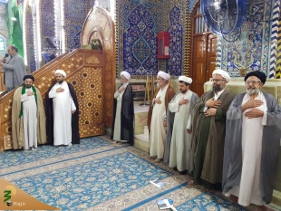هرانسان چهارمحیط را باید سپری کند

خطیب بعثه مقام معظم رهبری در کربلا در جمع زائرین ایرانی در حرم امام حسین(ع)گفت:هر انسان از ابتدای آفرینش جسمانی خود چهار محیط را باید سپری کند و باید از همه اینجا بگذرد. 7