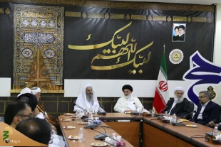 امام جمعه اهل سنت زاهدان:

حجاج ایرانی مورد احترام هستند  5