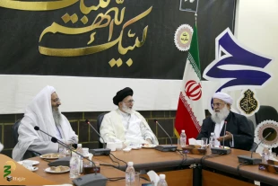 امام جمعه اهل سنت زاهدان:

حجاج ایرانی مورد احترام هستند  9