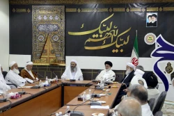 امام جمعه اهل سنت زاهدان:

حجاج ایرانی مورد احترام هستند  10