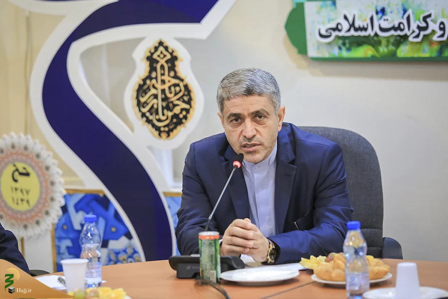 برگزاری نشست تخصصی حج واقتصاد در مکه مکرمه  11