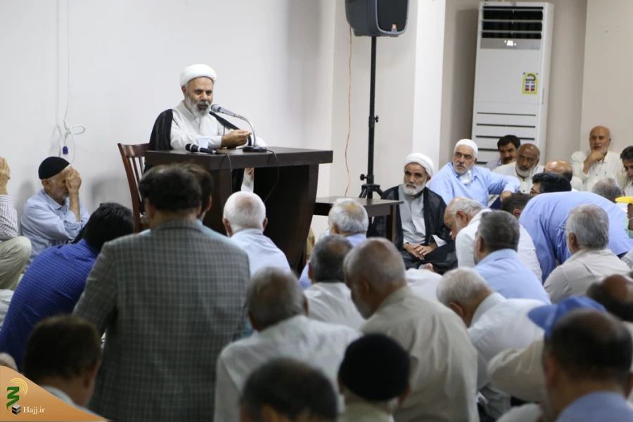 مراسم سالگرد ازدواج دو نور در جوار مسجد الحرام 8