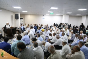مراسم سالگرد ازدواج دو نور در جوار مسجد الحرام 8