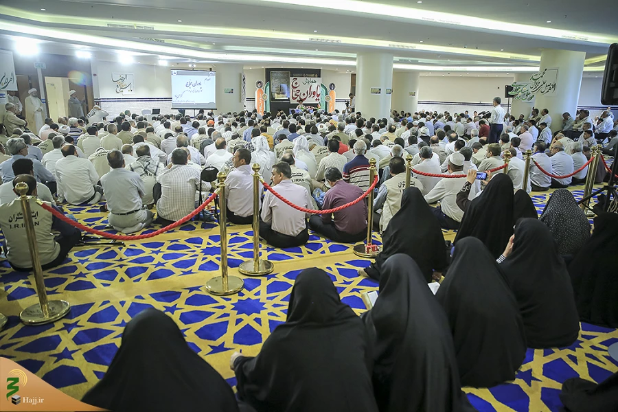 نماینده ولی فقیه در امور حج و زیارت:

یاوران حجاج بازوان عملیاتی شورای فرهنگی هستند  2