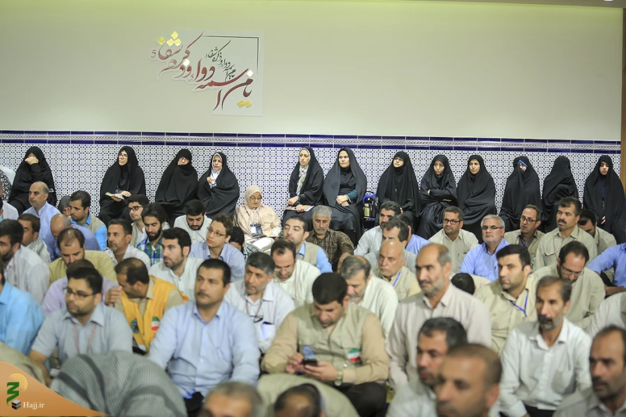 نماینده ولی فقیه در امور حج و زیارت:

یاوران حجاج بازوان عملیاتی شورای فرهنگی هستند  12