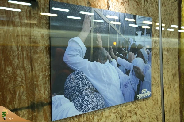 نمایشگاه عکس حج  در مترو گالری شهید بهشتی 2