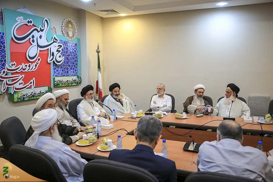 اهل بیت پیامبر(ص) محور مشترک وحدت در جهان اسلام  3