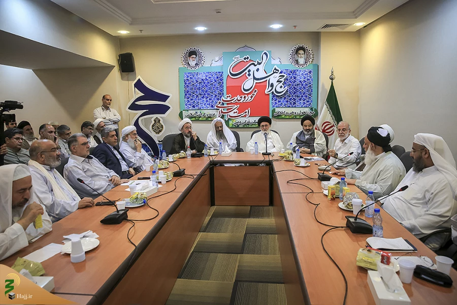اهل بیت پیامبر(ص) محور مشترک وحدت در جهان اسلام  8