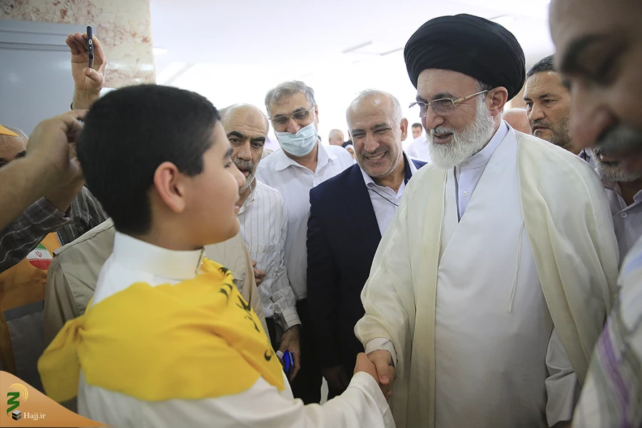 دیدار صمیمانه سرپرست حجاج ایرانی با زائران سه استان کشورمان  5