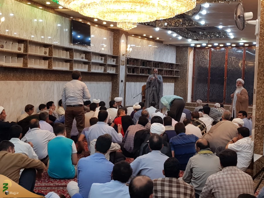 تفسیر آیه "کهیعص" از زبان امام زمان(عج)

خطیب بعثه مقام معظم رهبری در کربلا در جمع زائرین ایرانی در سرداب علقمی گفت: درحدیث شریف ملاقات سعد بن عبدالله قمی با امام حسن عسکری (علیه السلام)آمده است, سعدبن عبدالله : تأویل «کهیعص» را از امام زمان(عج) سؤال کر