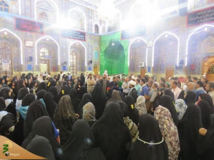 برنامه روایتگری معرفی ستارگان حرم درحرم سیدالشهدا(ع)

برنامه روایتگری باعنوان ستارگان حرم که به معرفی  زیارتگاه ها و به ویژه علمای مدفون در حرم سیدالشهدا علیه السلام میپردازد، بعداز برنامه سخنرانی ومداحی بعثه اغاز می شود. 2