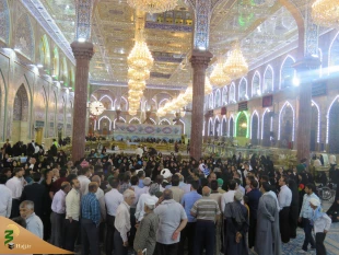 برنامه روایتگری معرفی ستارگان حرم درحرم سیدالشهدا(ع)

برنامه روایتگری باعنوان ستارگان حرم که به معرفی  زیارتگاه ها و به ویژه علمای مدفون در حرم سیدالشهدا علیه السلام میپردازد، بعداز برنامه سخنرانی ومداحی بعثه اغاز می شود. 2