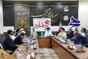 حجت‌الاسلام‌ والمسلمین قاضی‌عسکر: 

جنایات رژیم علیه مردم مظلوم فلسطین را انعکاس دهیم 13