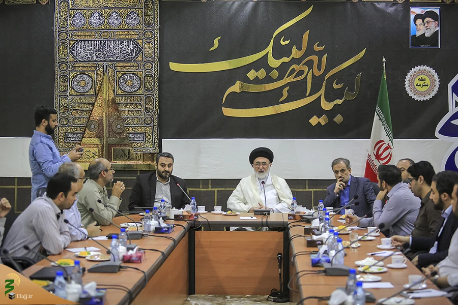 درمکه انجام شد؛

دیدارگروه اعزامی صداوسیما به سرزمین وحی با سرپرست حجاج ایرانی 8