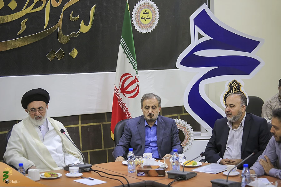درمکه انجام شد؛

دیدارگروه اعزامی صداوسیما به سرزمین وحی با سرپرست حجاج ایرانی 11