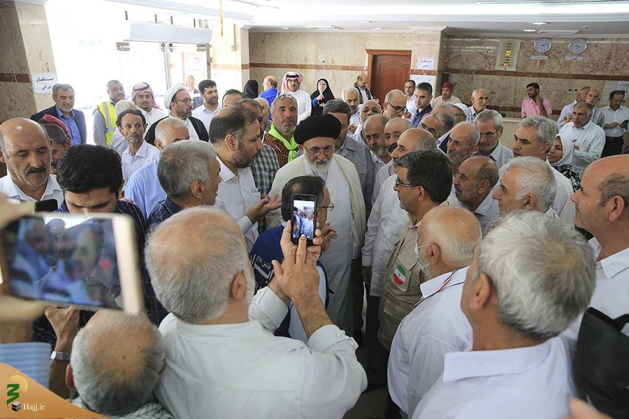 در مکه برگزار شد؛

همایش حج و اهل بیت (ع) محور وحدت امت اسلامی - فیلم 2