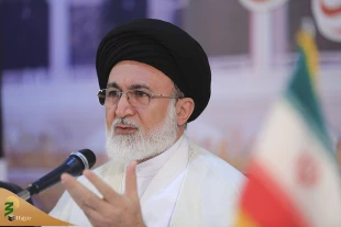 حجت الاسلام و المسلمین قاضی عسکر :

وحدت کلمه از مهمترین برکات حج است 9