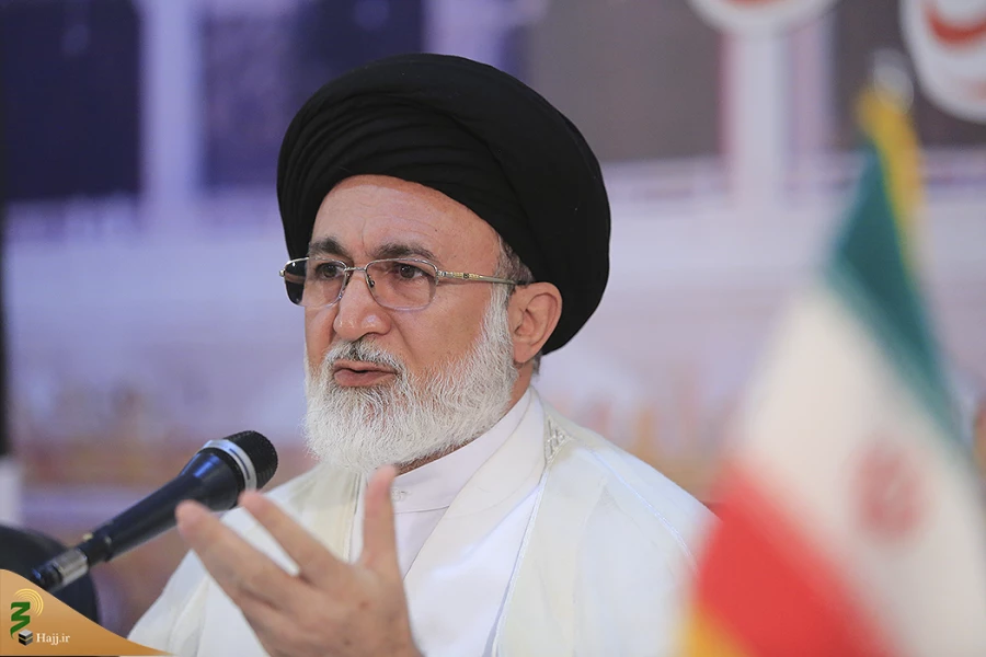 حجت الاسلام و المسلمین قاضی عسکر :

وحدت کلمه از مهمترین برکات حج است 9