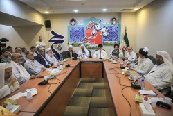 در مکه برگزار شد؛

همایش حج و اهل بیت (ع) محور وحدت امت اسلامی - فیلم 2
