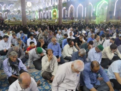 بدن غلام سیاه امام حسین(ع) مثل ماه می درخشیدوخوشبوبود

خطیب بعثه مقام معظم رهبری در کربلا در جمع زائرین ایرانی در حرم امام حسین(ع) از برکت دعاى حضرت سیدالشهدا(ع)روى غلام مانند ماه تمام درخشیدن گرفت و بوى عطر از وى به مشام رسید. چنانکه وقتى بدن او را بعد