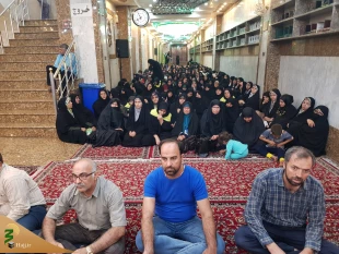 شباهت های عجیب یحیی بن زکریا و امام حسین علیه السلام

خطیب بعثه مقام معظم رهبری در کربلا در جمع زائرین ایرانی در سرداب حرم حضرت عباس(ع)گفت:حضرت زکریا(ع) از خداوند خواست تا پسری همانند حسین(ع) به او عطا کند و اینگونه شد که یحیی(ع) نیز مانند حضرت سیدالشهد