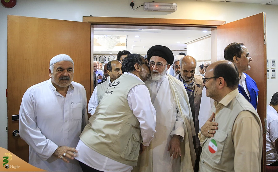 استقبال گرم حجاج بوشهری از سرپرست حجاج ایرانی 5