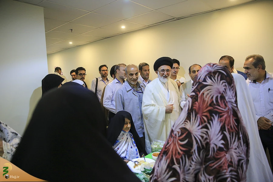 استقبال گرم حجاج بوشهری از سرپرست حجاج ایرانی 17