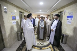 دیدار یادگار شهید محراب با سرپرست حجاج ایرانی درمکه 14