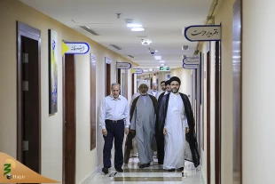 دیدار یادگار شهید محراب با سرپرست حجاج ایرانی درمکه 15