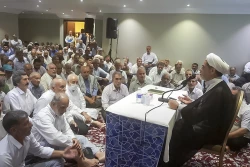زمزمه دعای کمیل  راهیان عرفات در جوار بیت الله الحرام - گزارش تصویری  15