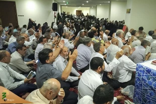 زمزمه دعای کمیل  راهیان عرفات در جوار بیت الله الحرام - گزارش تصویری  16