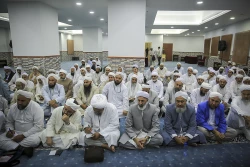 حجت‌الاسلام ‌والمسلمین قاضی عسکر:

حج فرصت بسیارخوبی برای آشنا کردن مردم با حقایق اسلام است
 5