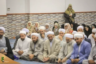 حجت‌الاسلام ‌والمسلمین قاضی عسکر:

حج فرصت بسیارخوبی برای آشنا کردن مردم با حقایق اسلام است
 8