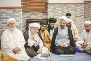 حجت‌الاسلام ‌والمسلمین قاضی عسکر:

حج فرصت بسیارخوبی برای آشنا کردن مردم با حقایق اسلام است
 9