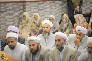 حجت‌الاسلام ‌والمسلمین قاضی عسکر:

حج فرصت بسیارخوبی برای آشنا کردن مردم با حقایق اسلام است
 10