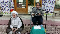 برگزاری دعای کمیل در جوار مرقد کاظمین (ع)

با حضور مسئول بعثه مقام معظم رهبری در کاظمین، مسئول و کارکنان ستاد شمسا و  کارکنان حج و زیارت در کاظمین و جمعی از زائران مشتاق ایرانی دعای پرفیض کمیل در جوار حرم امامین کاظمین در حسینیه حیدریه برگزار شد. 2
