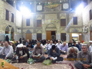 برگزاری دعای کمیل در جوار مرقد کاظمین (ع)

با حضور مسئول بعثه مقام معظم رهبری در کاظمین، مسئول و کارکنان ستاد شمسا و  کارکنان حج و زیارت در کاظمین و جمعی از زائران مشتاق ایرانی دعای پرفیض کمیل در جوار حرم امامین کاظمین در حسینیه حیدریه برگزار شد. 3