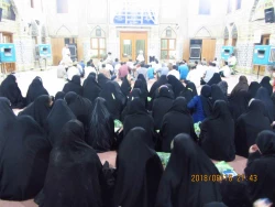 برگزاری دعای کمیل در جوار مرقد کاظمین (ع)

با حضور مسئول بعثه مقام معظم رهبری در کاظمین، مسئول و کارکنان ستاد شمسا و  کارکنان حج و زیارت در کاظمین و جمعی از زائران مشتاق ایرانی دعای پرفیض کمیل در جوار حرم امامین کاظمین در حسینیه حیدریه برگزار شد. 7