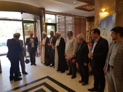 استقبال باشکوه از ورود اولین کاروان دانشگاهی به کربلا 

اولین کاروان دانشگاهیان در نوزدهمین دوره در بدو ورود به کربلا مورد استقبال گرم مسئول بعثه مقام معظم رهبری در کربلا و دیگر مسئولان قرار گرفتند. 7