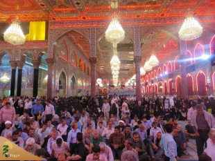 آرامش هانری کربن مسیحی با ذکر"یا باقر" و"یا صادق"

در روز شهادت جانسوز امام محمد باقر(ع)زائران ایرانی در حرم سیدالشهدا(ع)در مراسم بعثه مقام معظم رهبری حاضر شده و به سوگواری پرداختند. 2