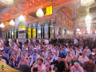آرامش هانری کربن مسیحی با ذکر"یا باقر" و"یا صادق"

در روز شهادت جانسوز امام محمد باقر(ع)زائران ایرانی در حرم سیدالشهدا(ع)در مراسم بعثه مقام معظم رهبری حاضر شده و به سوگواری پرداختند. 3