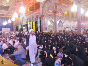 آرامش هانری کربن مسیحی با ذکر"یا باقر" و"یا صادق"

در روز شهادت جانسوز امام محمد باقر(ع)زائران ایرانی در حرم سیدالشهدا(ع)در مراسم بعثه مقام معظم رهبری حاضر شده و به سوگواری پرداختند. 5